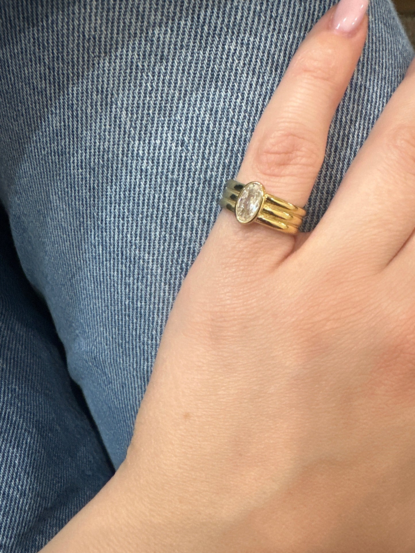 ViVi Ring