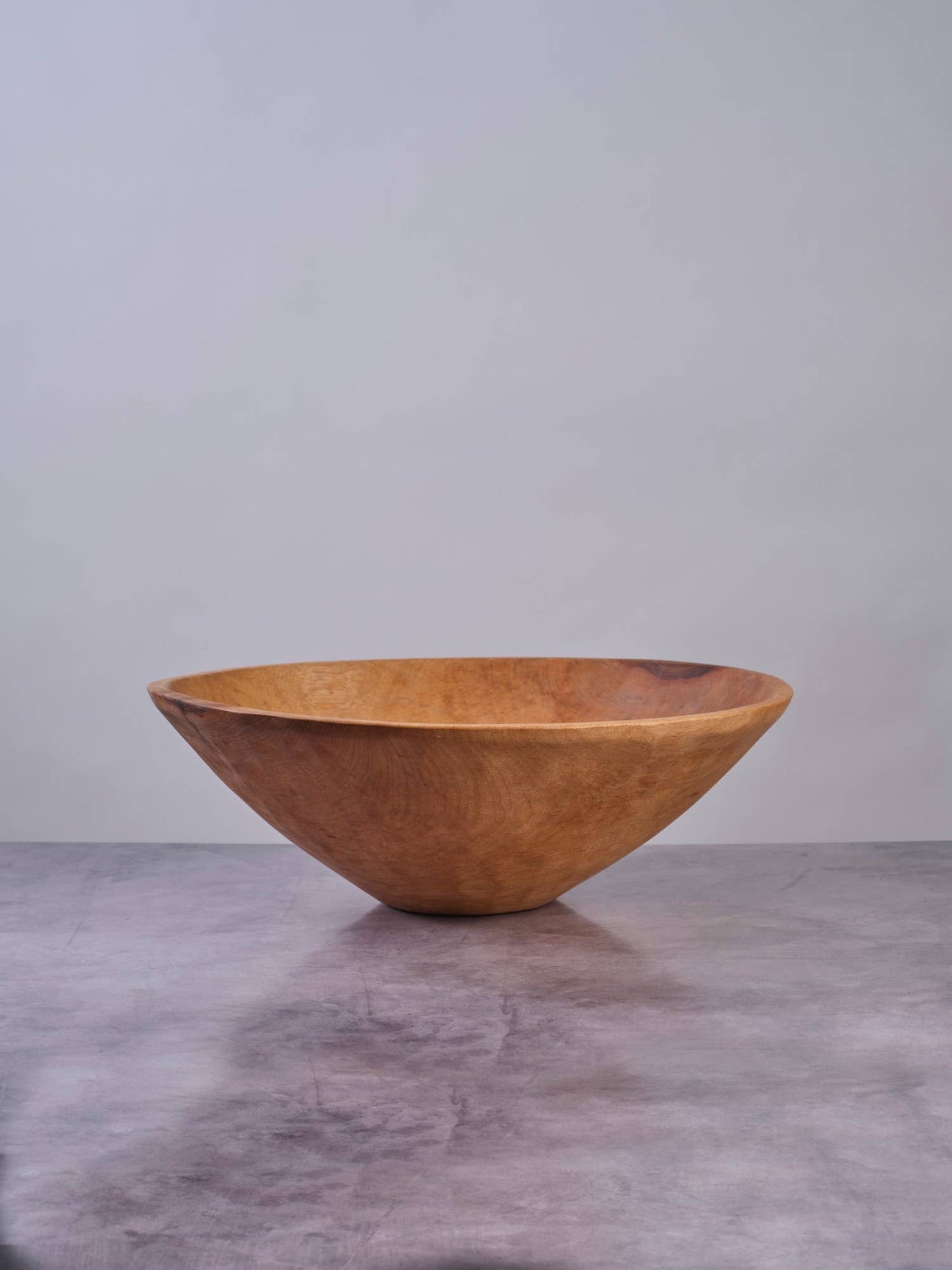 17" Large Round Wood Salad Bowl | Wood Bowl | Home & Kitchen