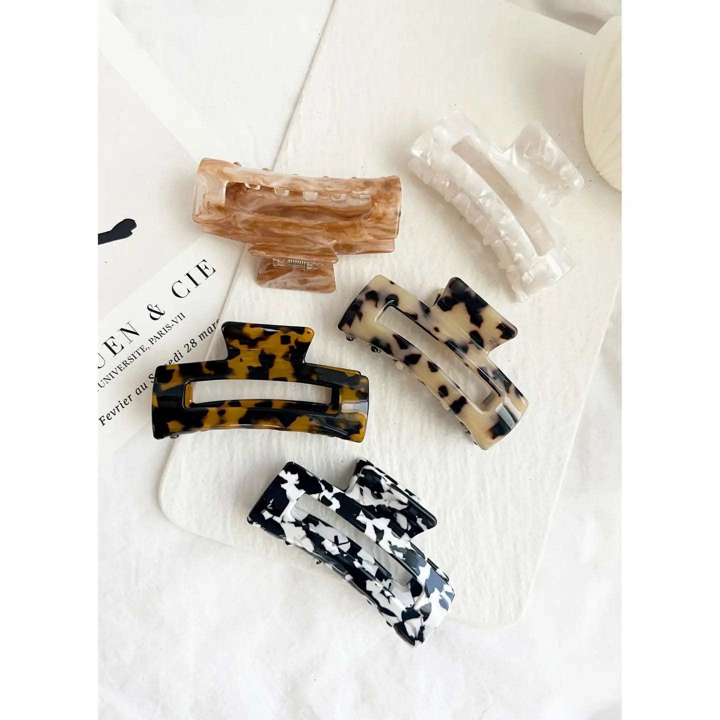 Regular Claw clip-Allie