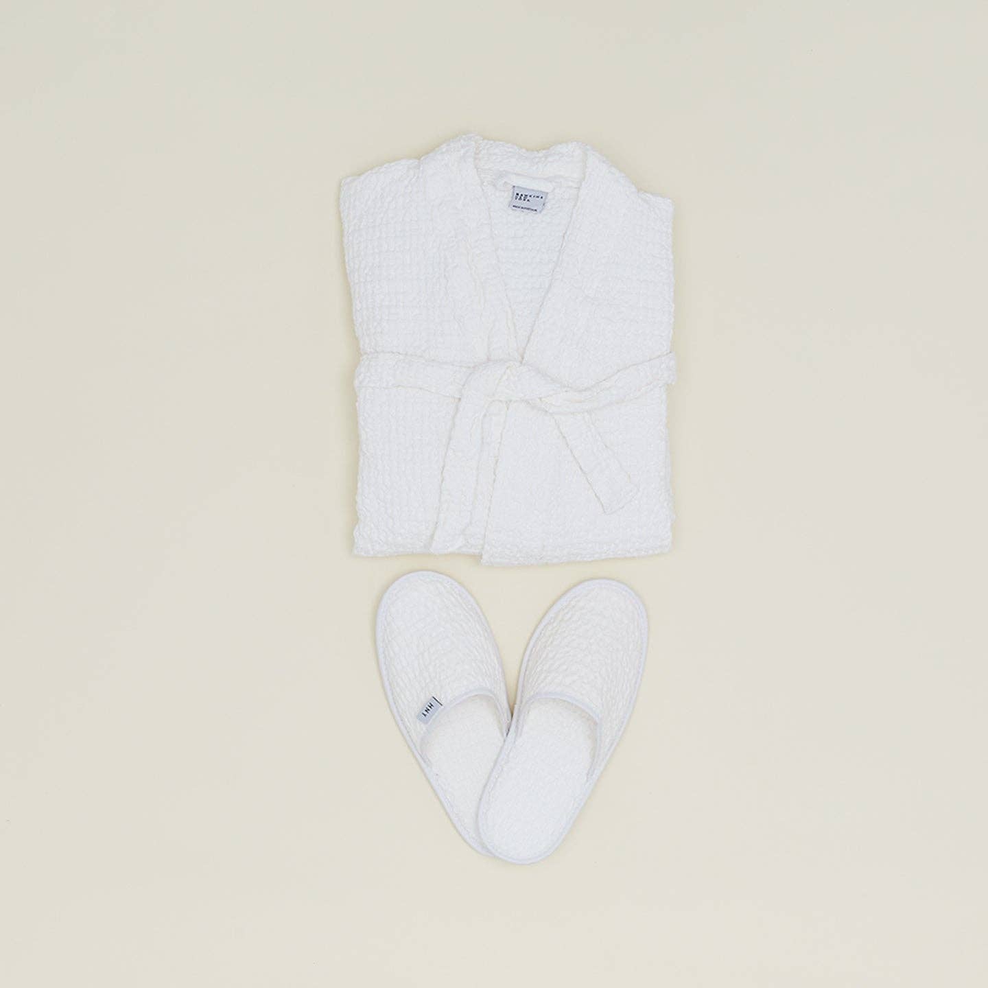 SIMPLE WAFFLE BATHROBE - WHITE