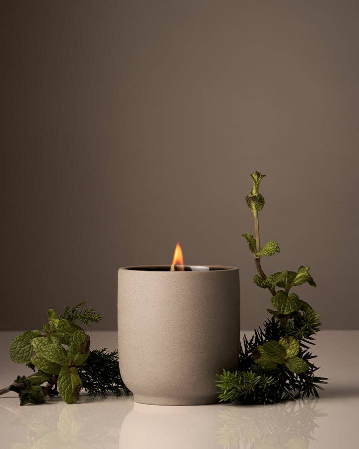 Signature Ceramic Candle | Clean Burn with Luxury Fragrance