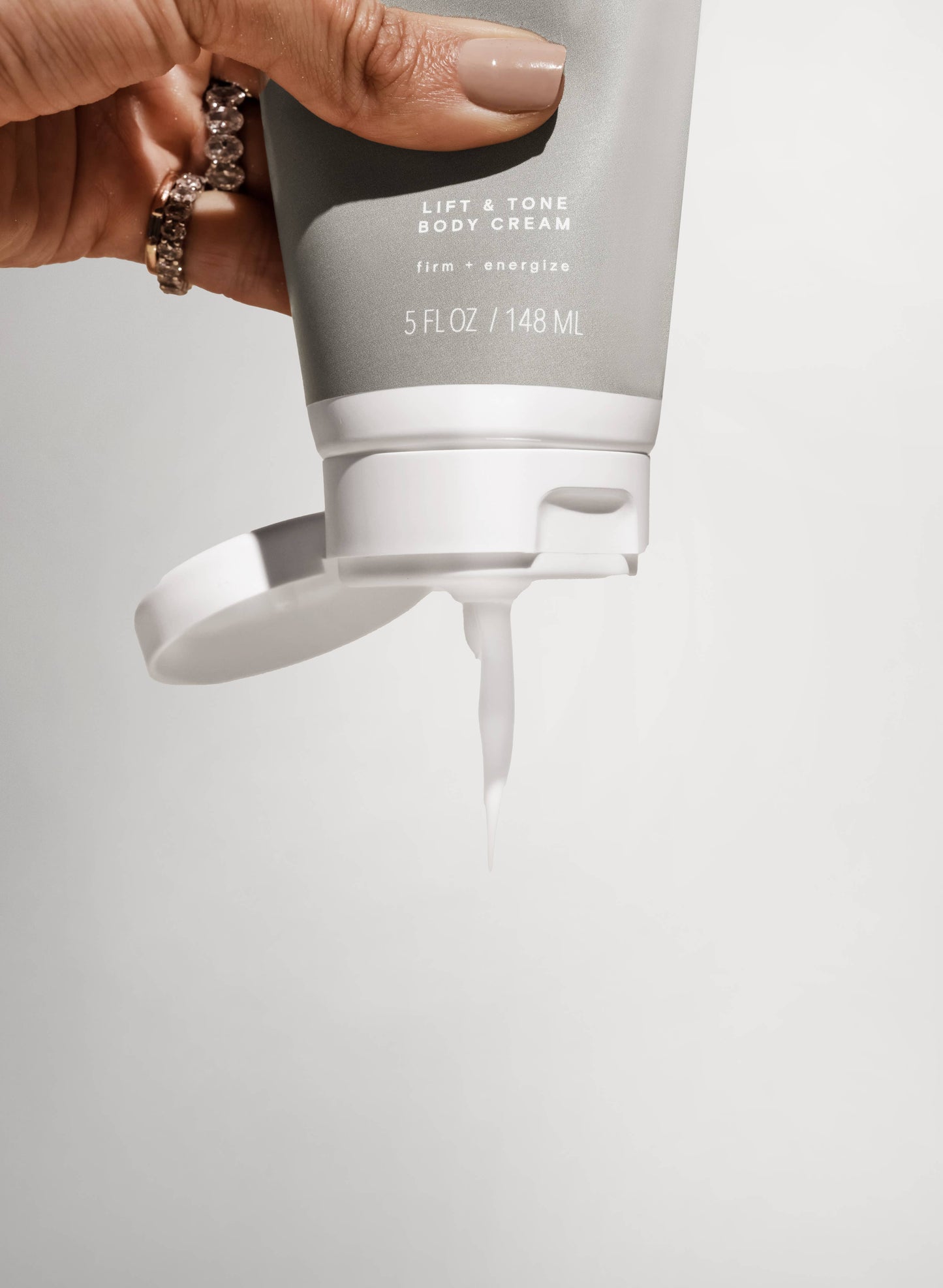 De La Heart LIFT & TONE BODY CREAM