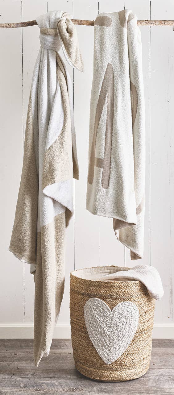 Face to Face Luxe Throw - Heart