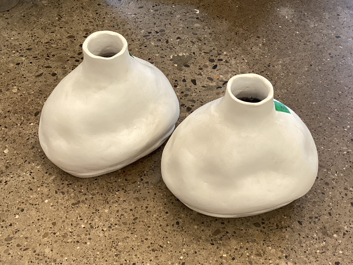 #40 Vintage Indo White no Handle Vessel
