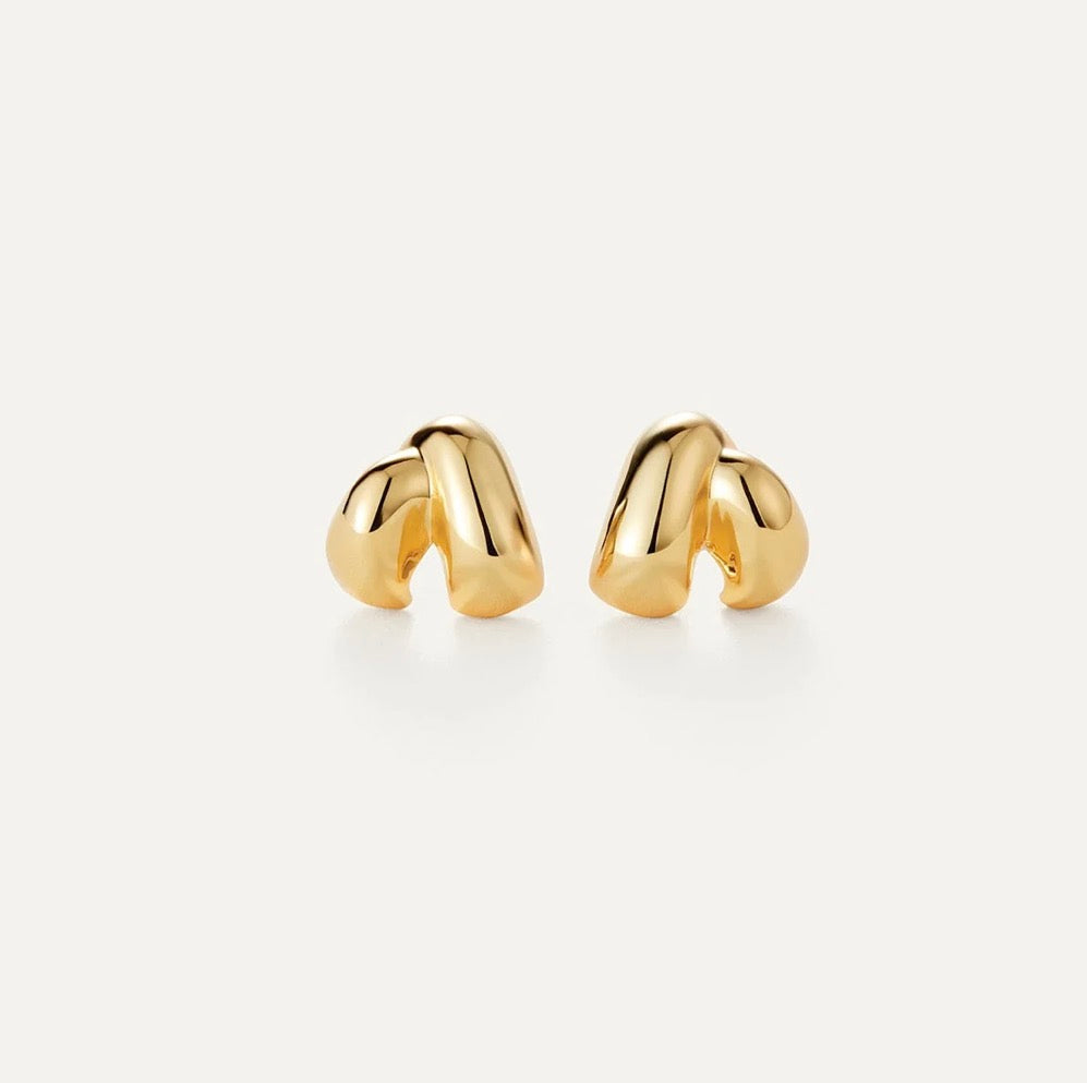 Beatrix Earring