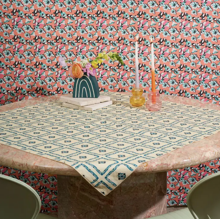 Elza Handkerchief Centerpiece Tablecloth