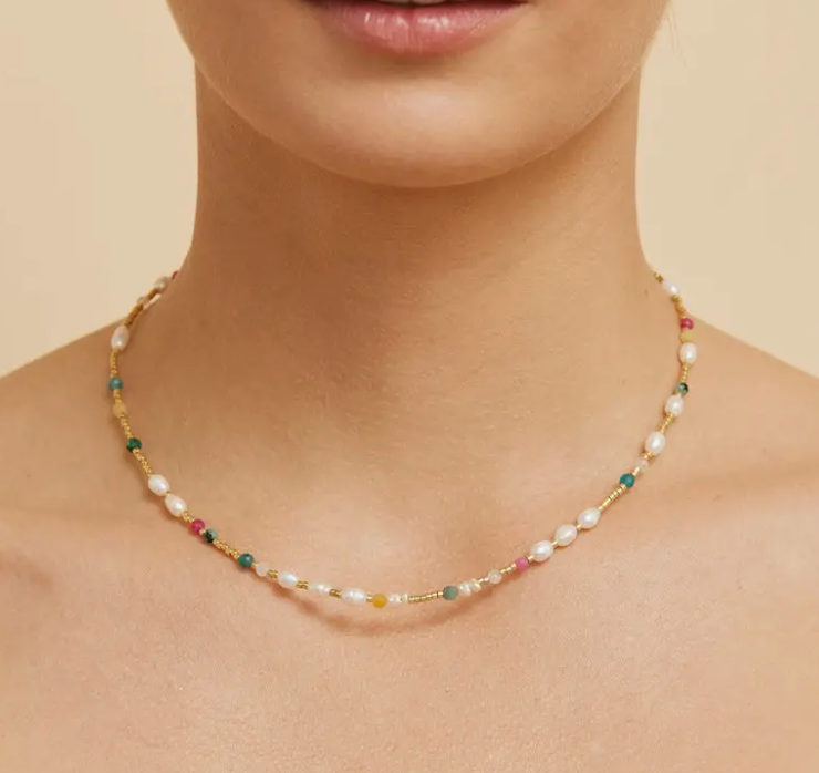 Clover Gemstone and Pearl Necklace