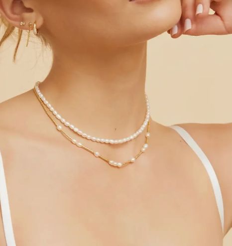Peppa Gold and Pearl Choker