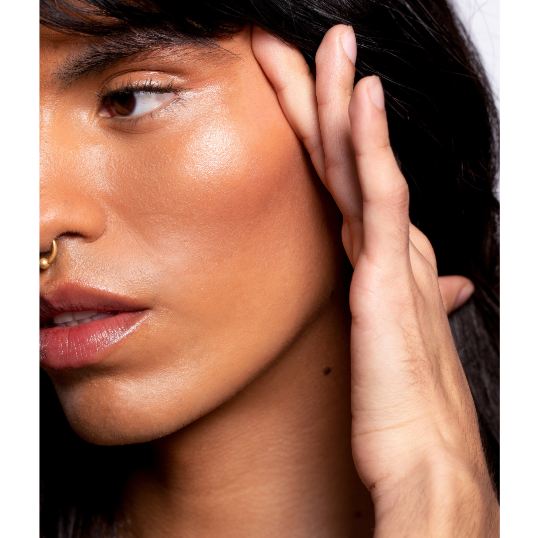 Hydra Highlighter Stick- Face+ Body