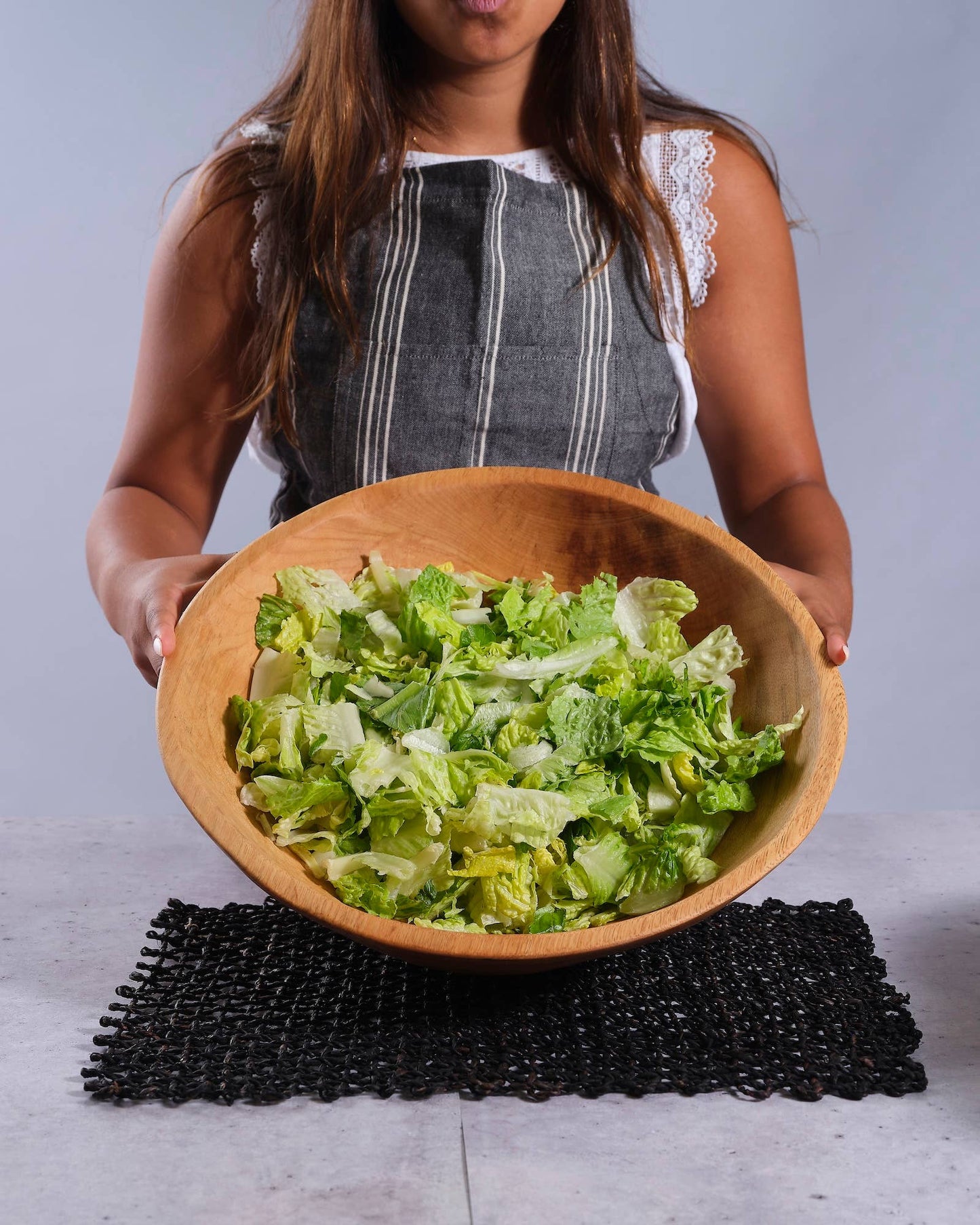 17" Large Round Wood Salad Bowl | Wood Bowl | Home & Kitchen