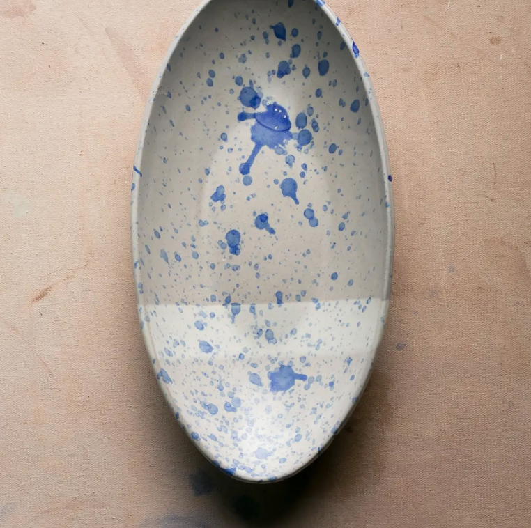 Oval Server