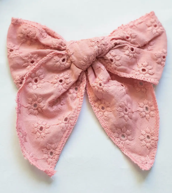 Serged Bows