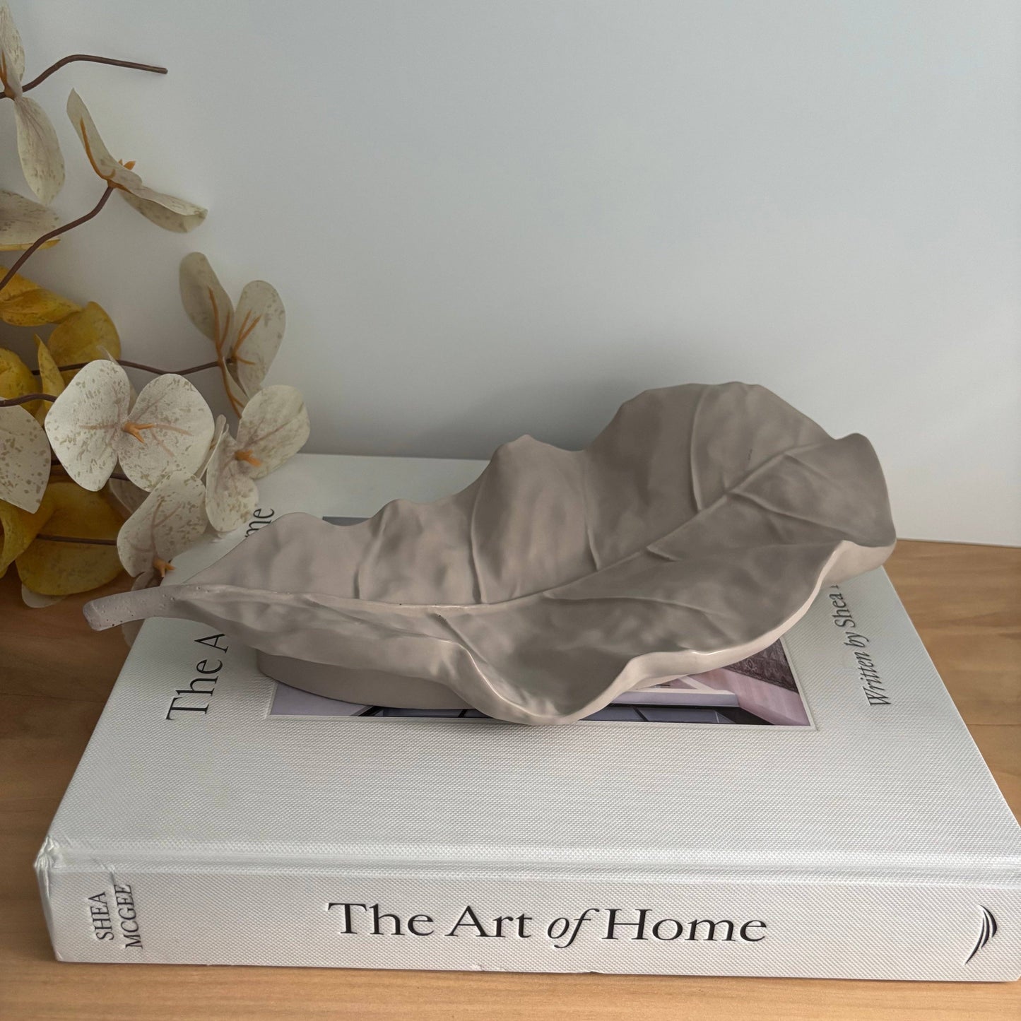 Sylva - Organic Leaf Tray | Modern Coffee Table Decor