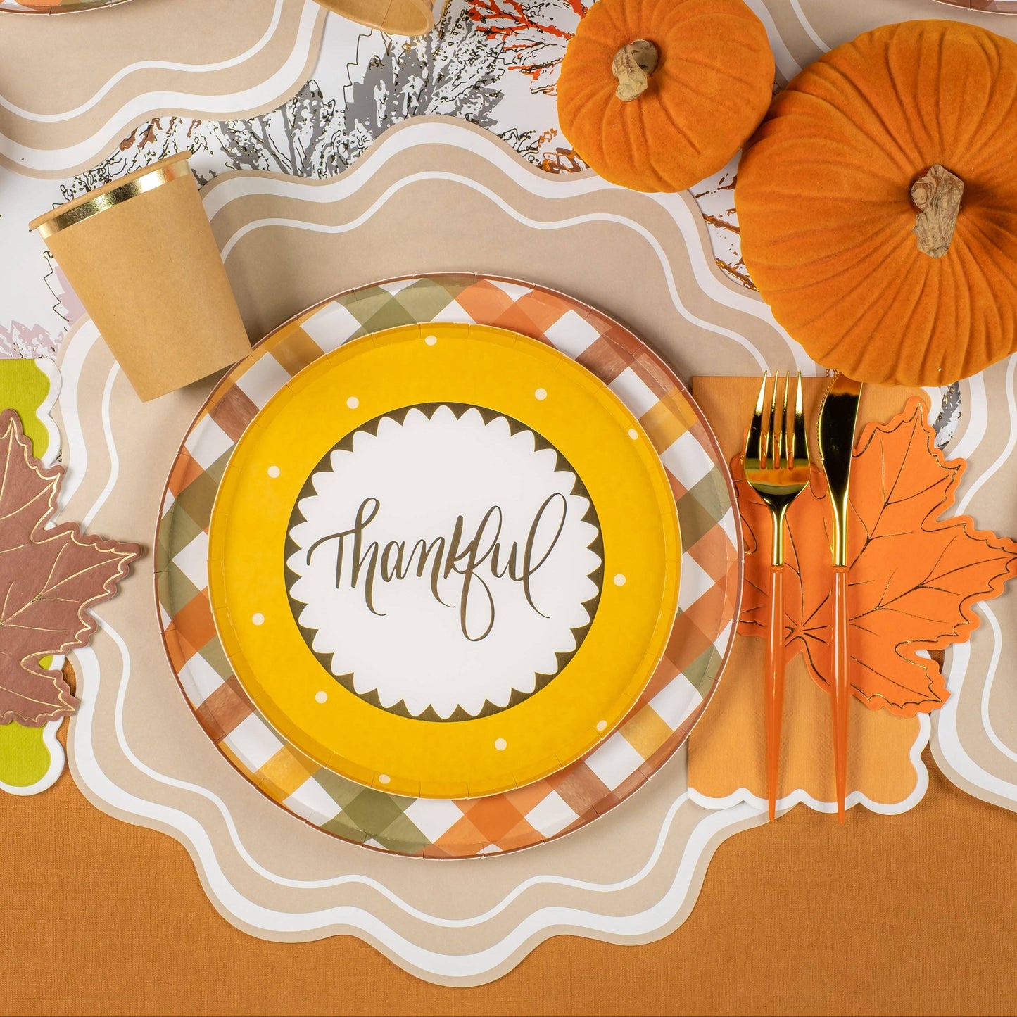 HAR25 Harvest Thankful Dessert Plates