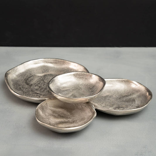 Textured 4-Plate Cluster Dish