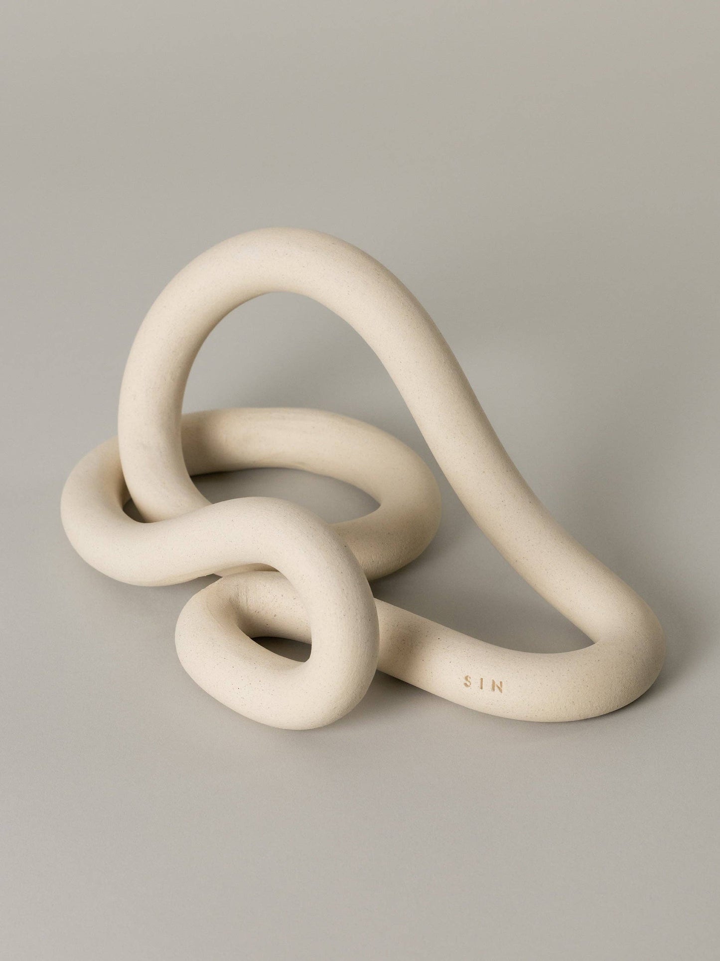 Lumbra Book Stand, Bone