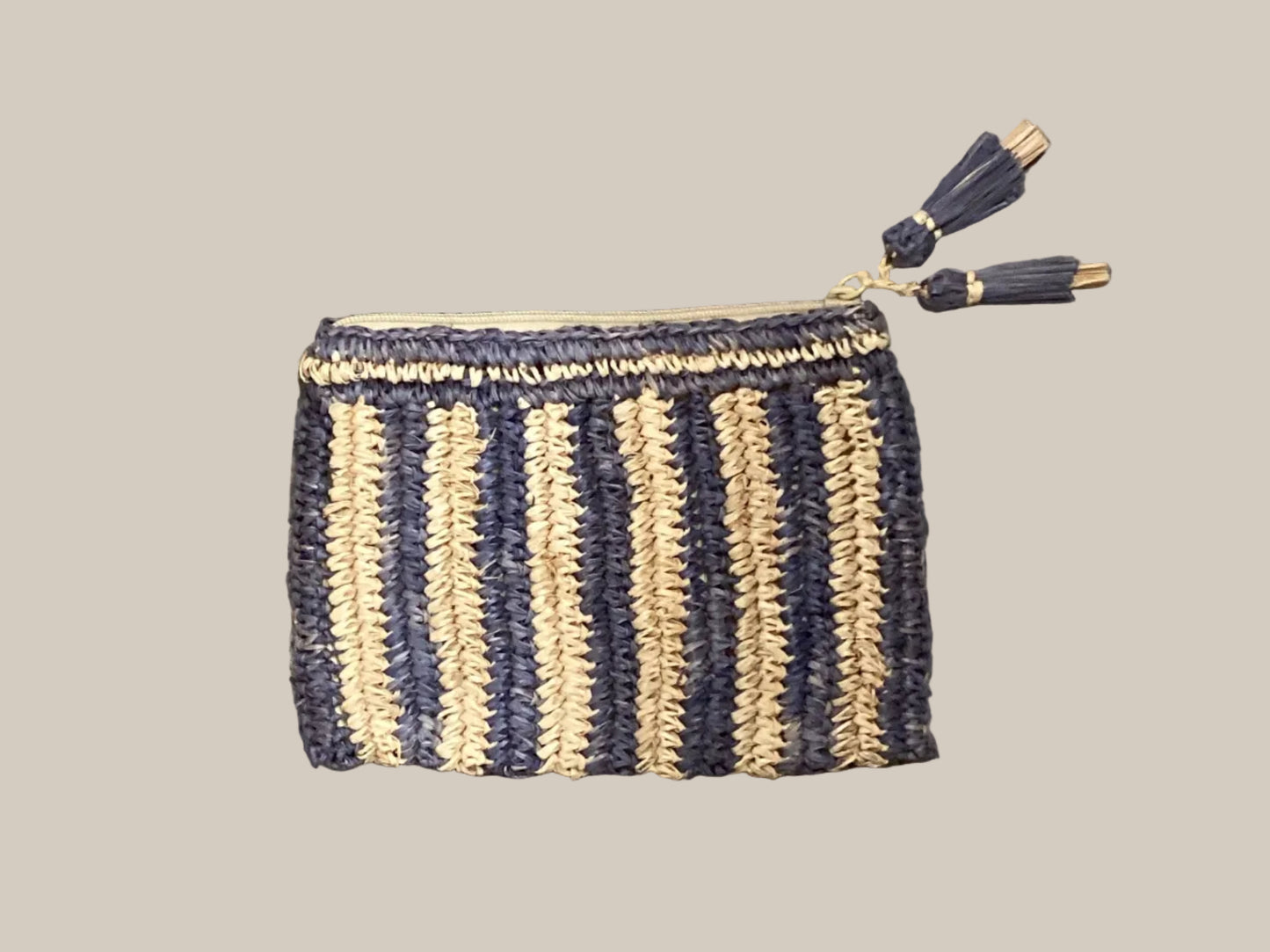 Raffia Striped Zip-pouch