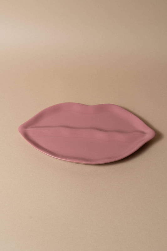 Sisi plate, lips Punch