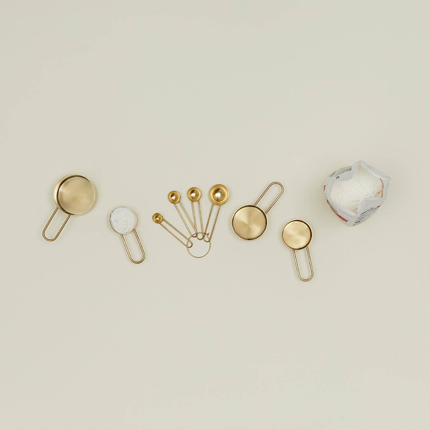 SIMPLE MEASURING SPOONS - BRASS