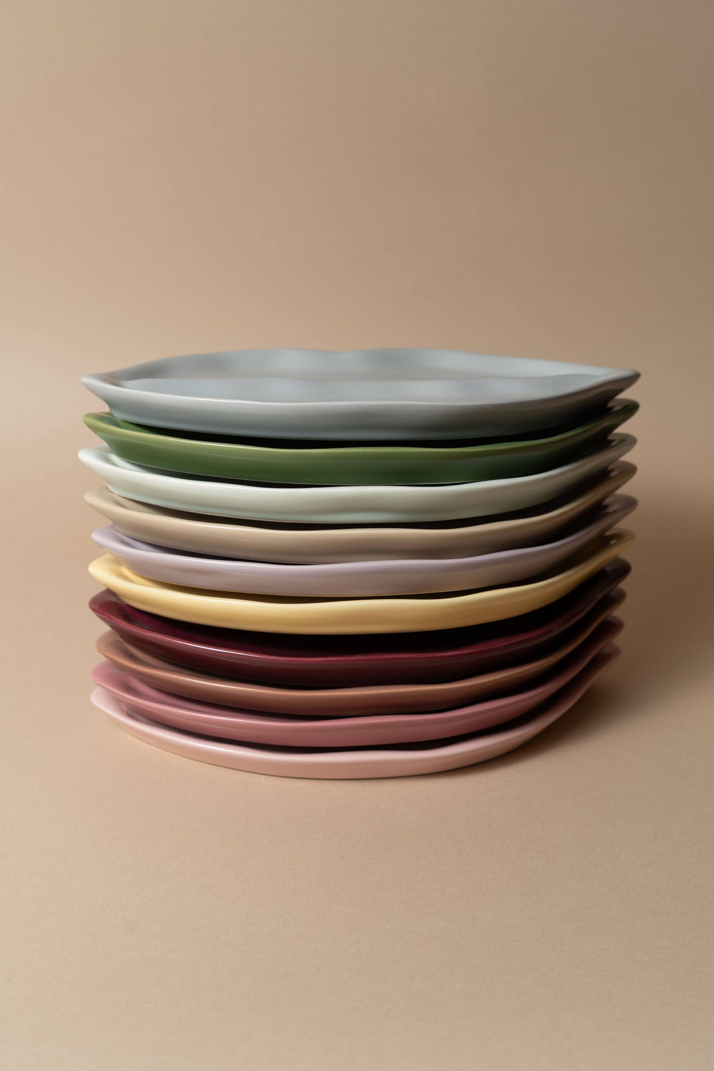 Sisi plate, Lip pink