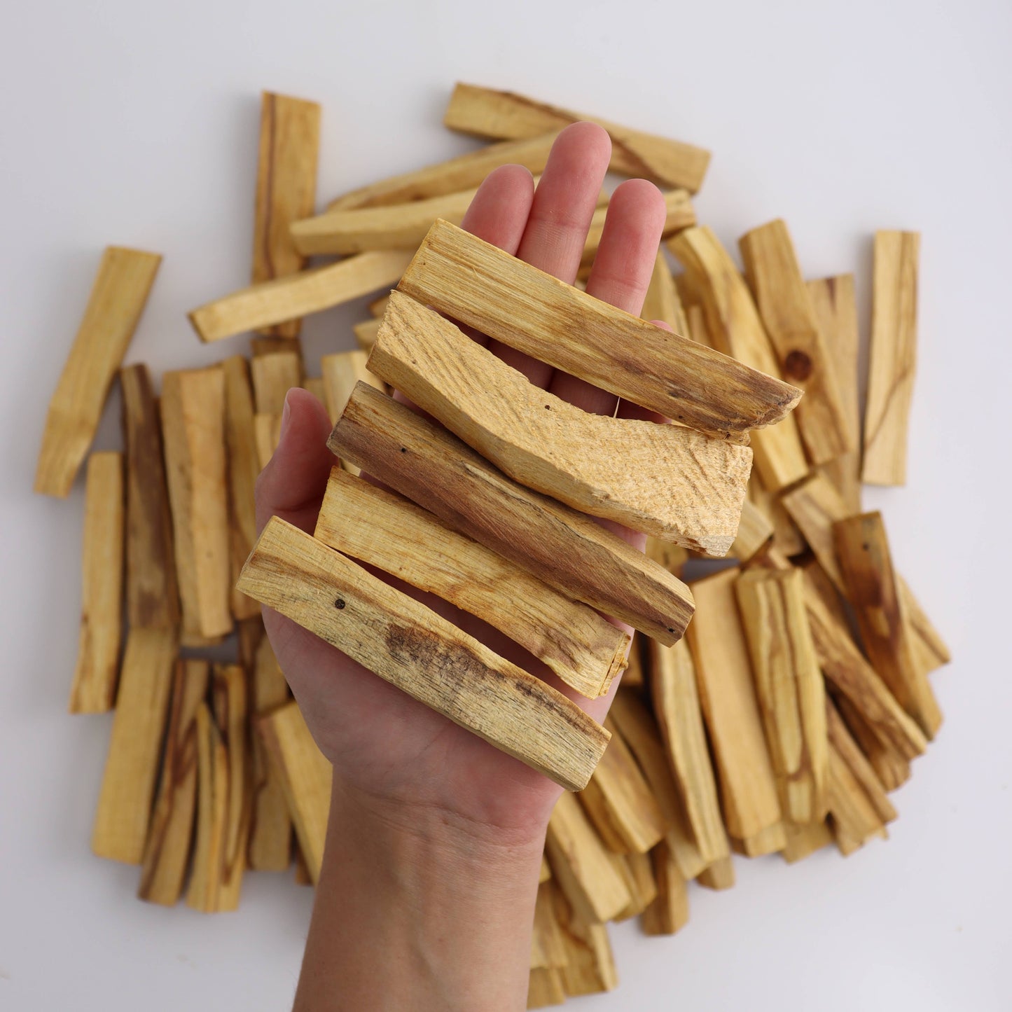 1kg Bag of 10cm Palo Santo sticks