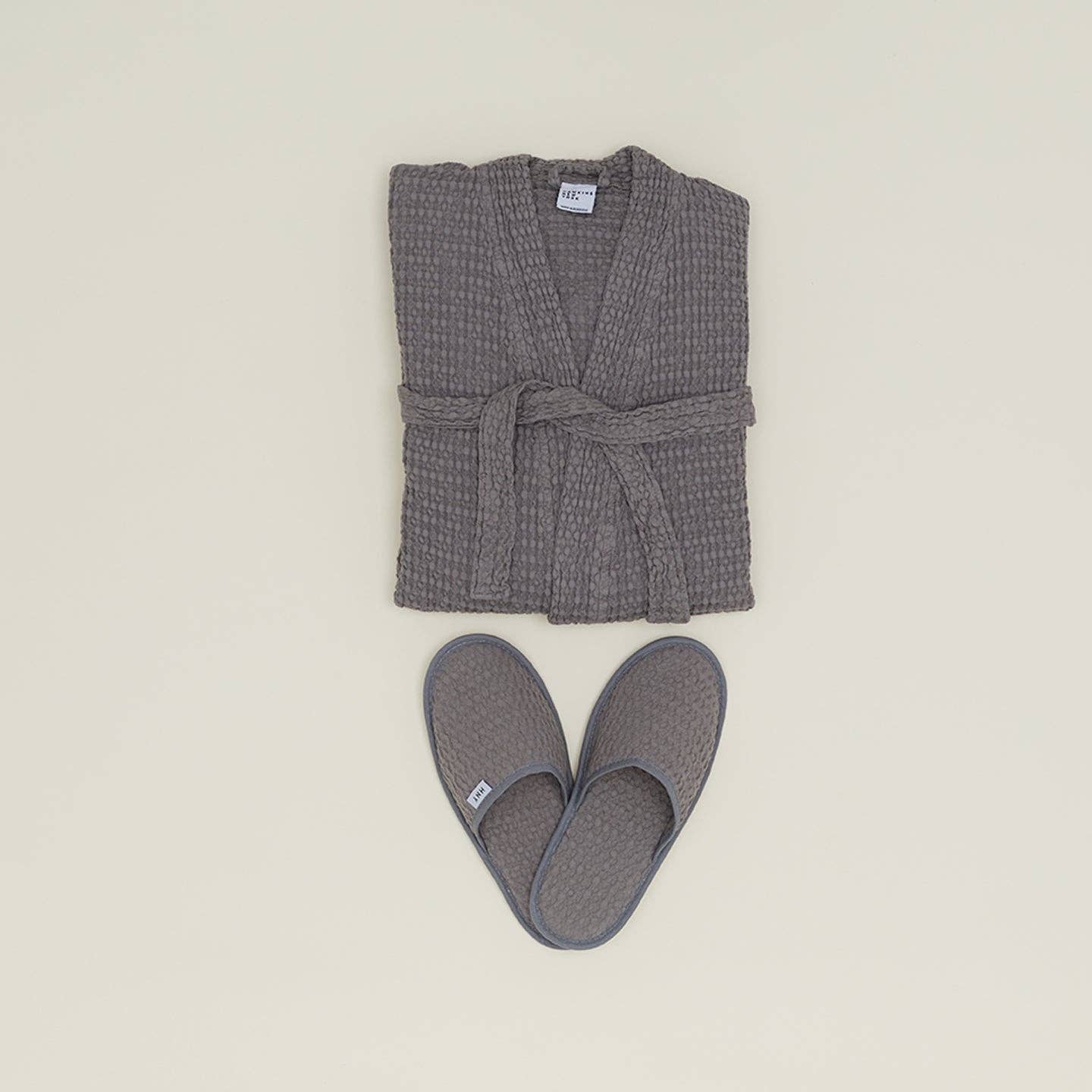 SIMPLE WAFFLE BATHROBE - DARK GREY