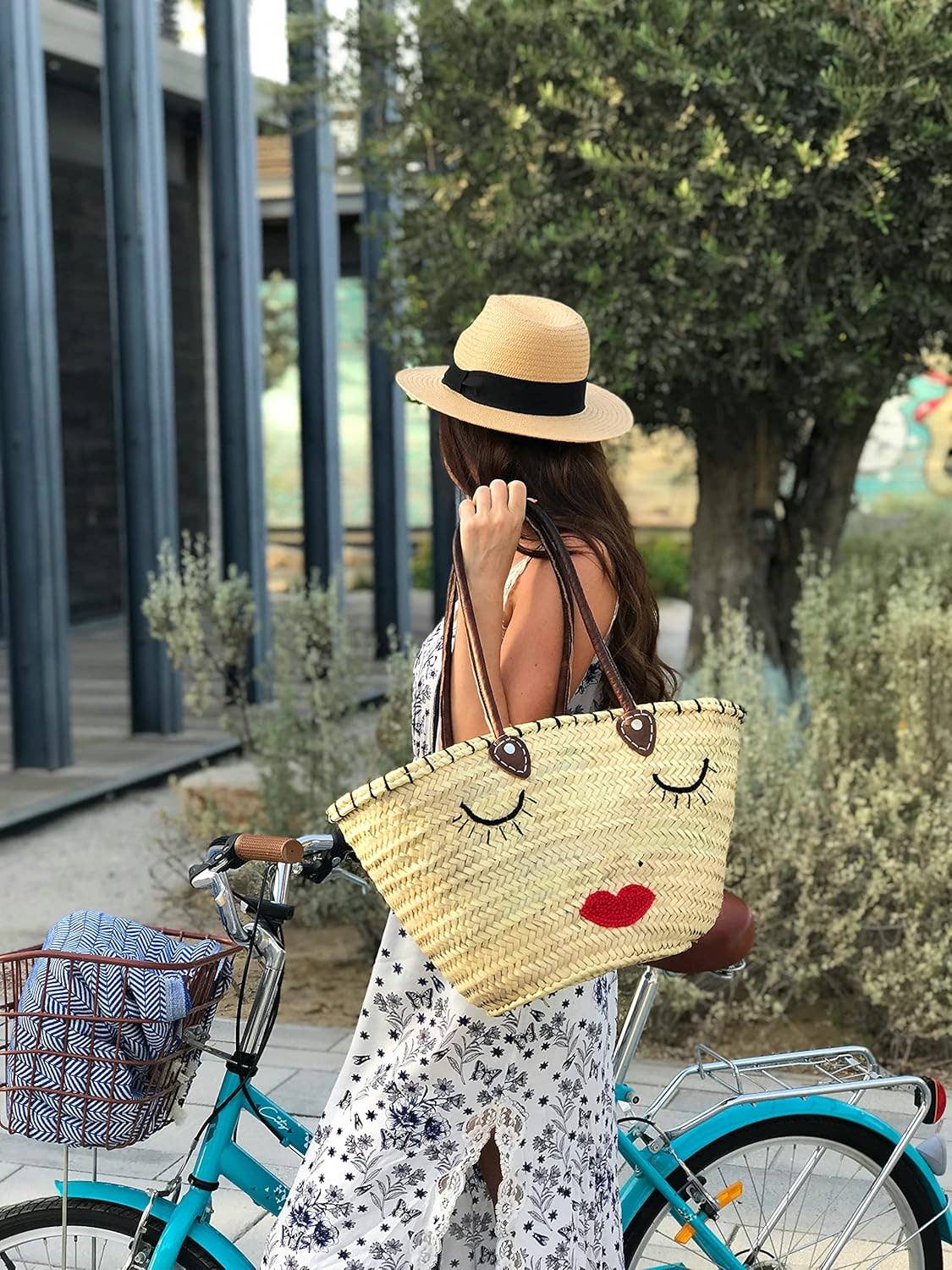 Handwoven Straw Market Basket Bag with Leather Handles
