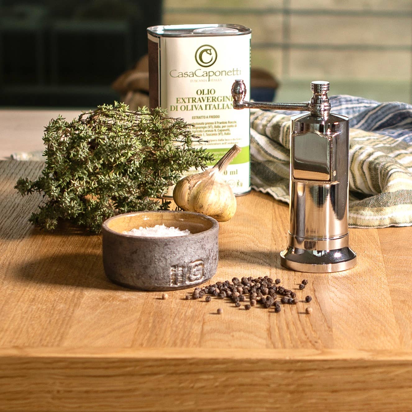 The Original ‘Chefs Mate’ Polished Chrome Grinder 5.3”