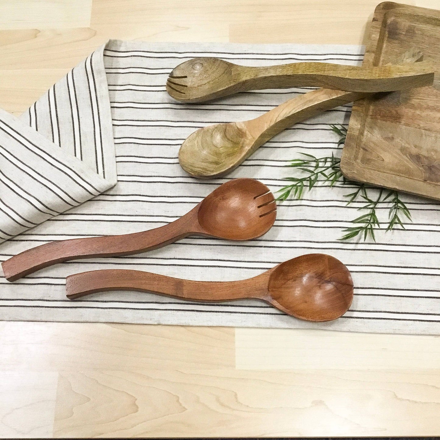 Wave Handle Mango Wood Salad Servers, Set of 2