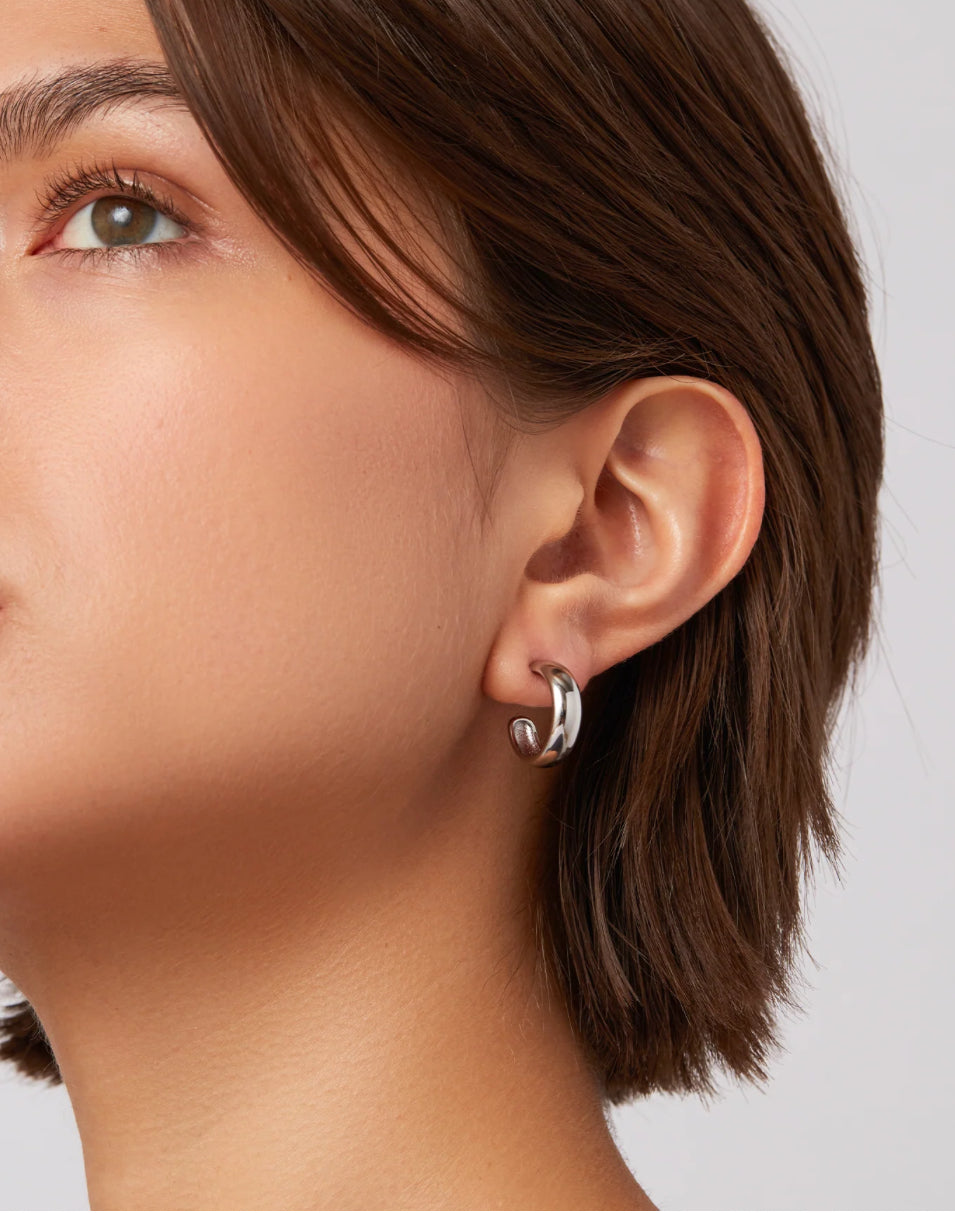 Staple Hoops Small