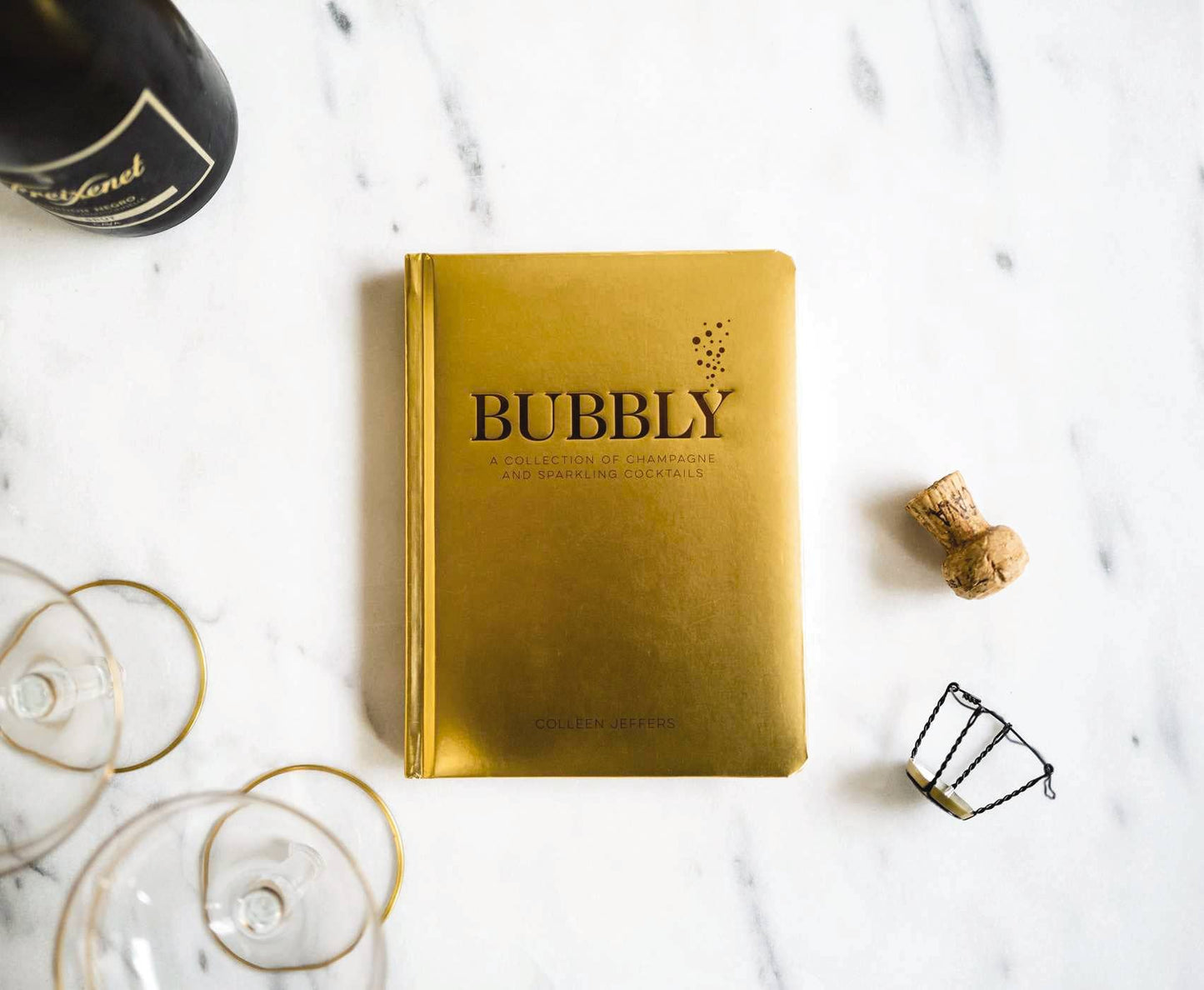 Bubbly: A Collection of Champagne and Sparkling Cocktails book