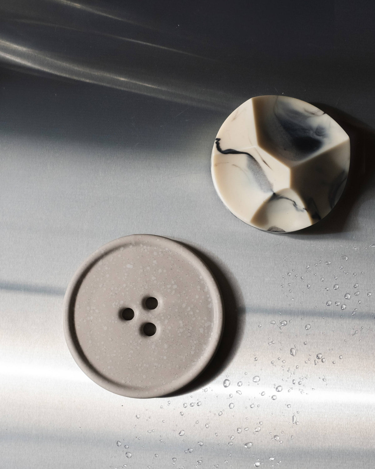 UME Bouton - Grey