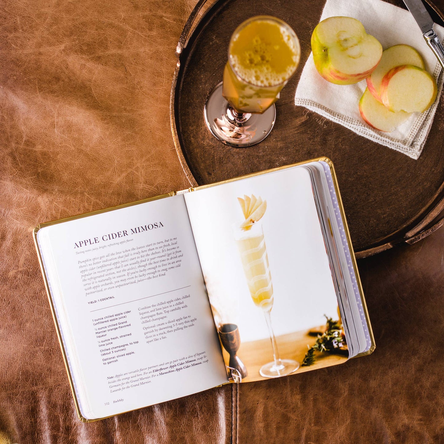 Bubbly: A Collection of Champagne and Sparkling Cocktails book