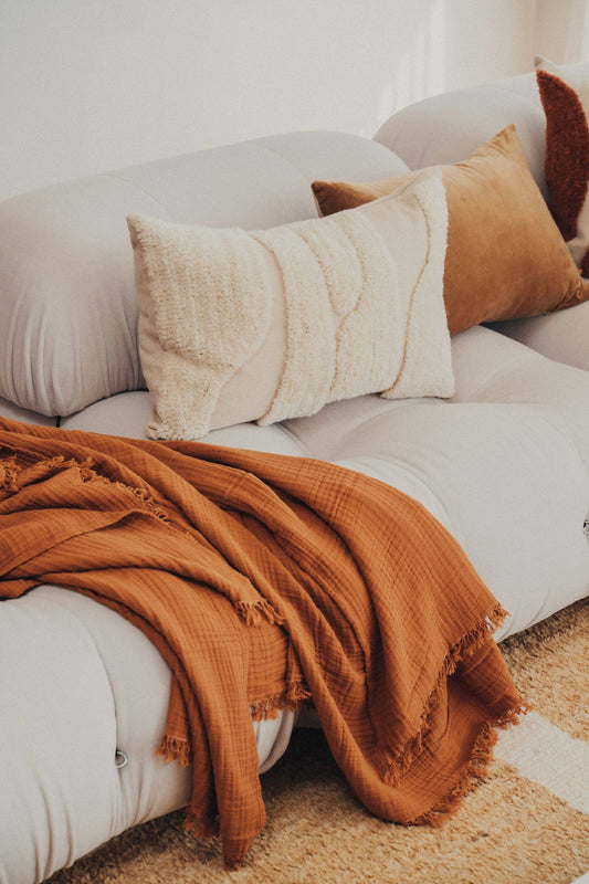 SAARDE Enes Throw | Terracotta