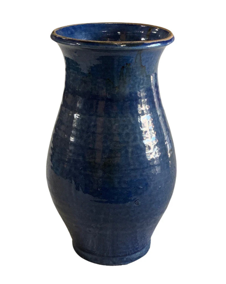 #20 Hungarian Blue Vessels