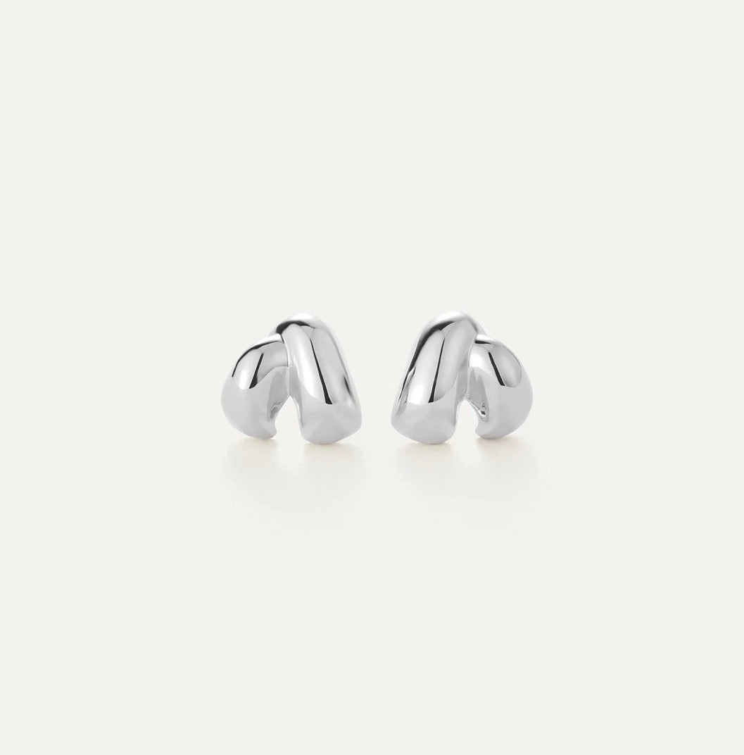 Beatrix Earring
