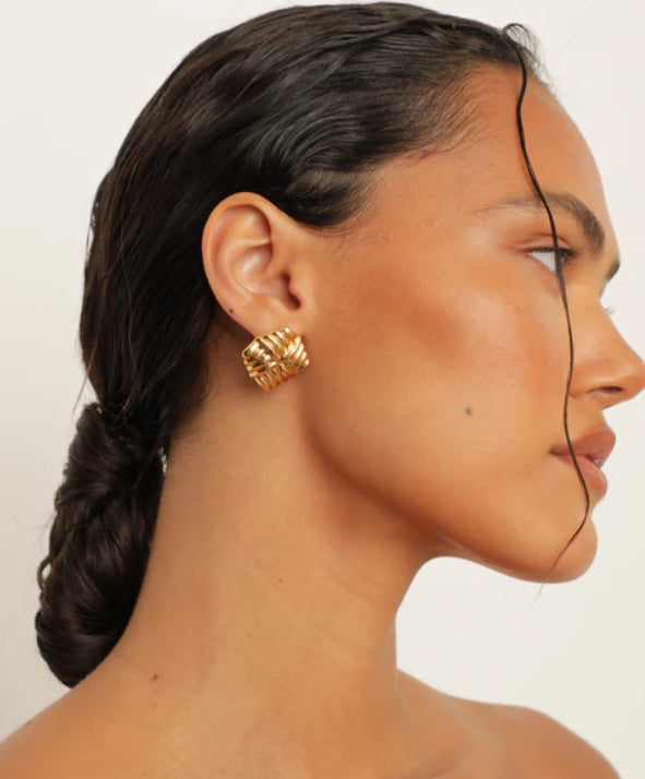 WIND GOLD EARRINGS