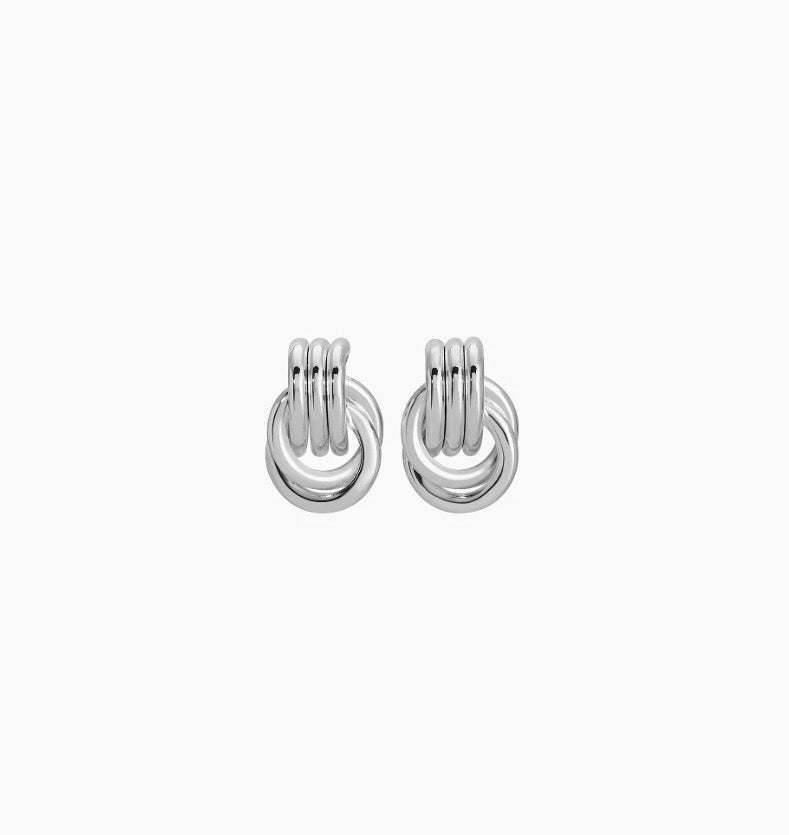 Micro Knot Earring