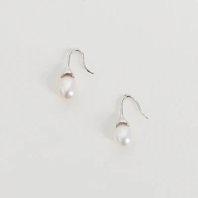 Odette Pearl Earrings