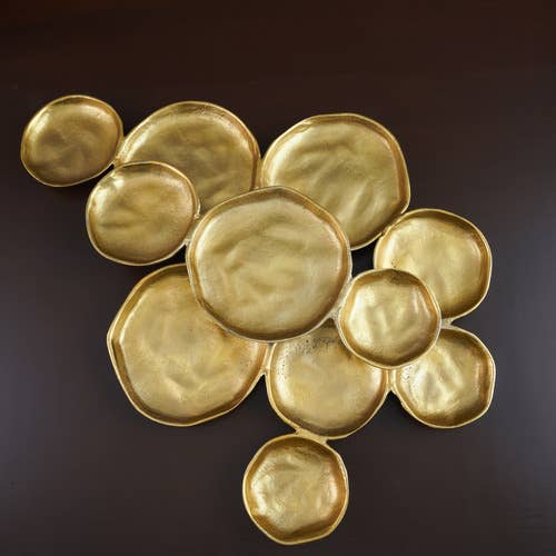 Gold Textured 11-Plate Cluster Platter – The Good Day