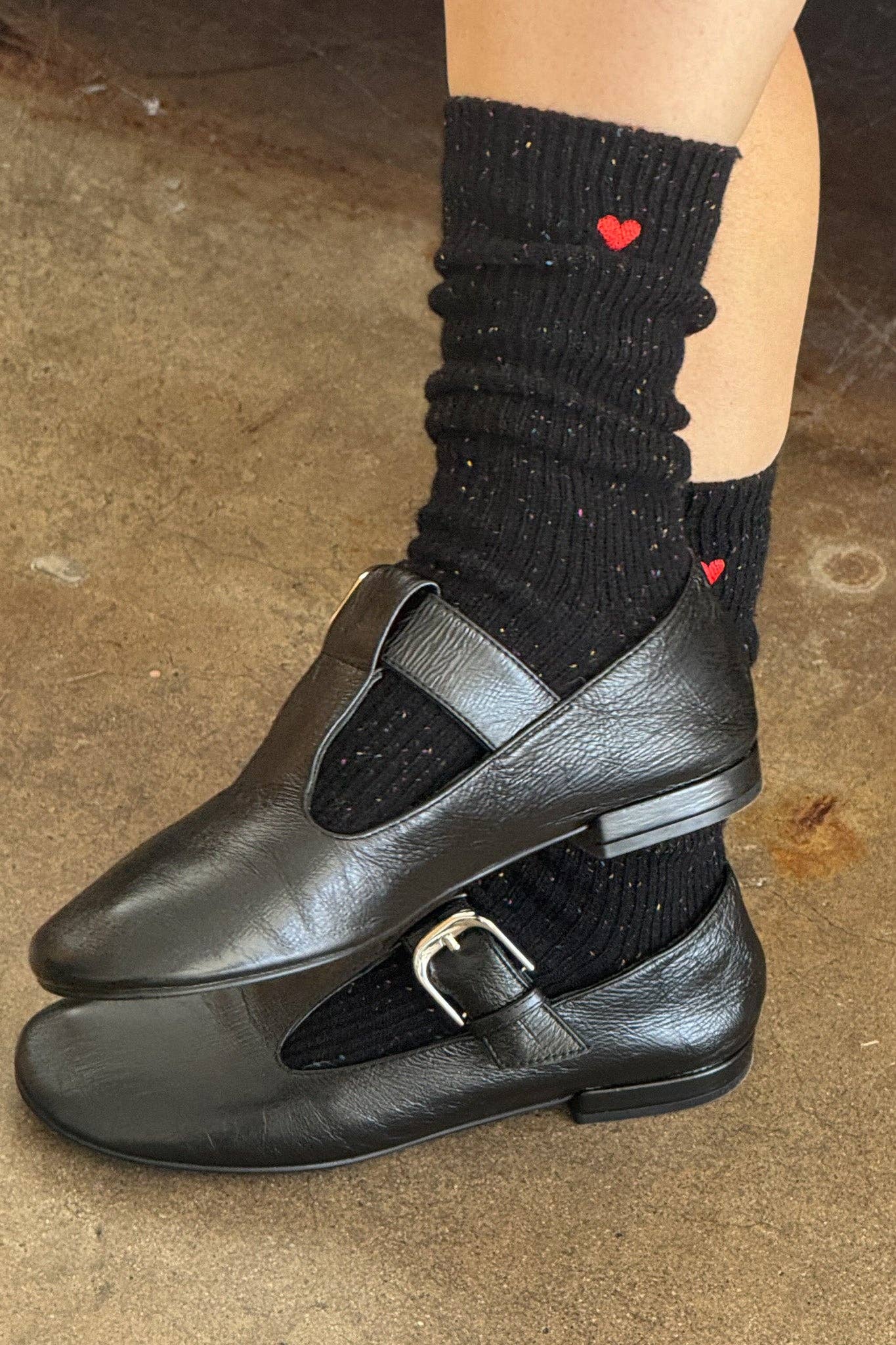LeBon Shoppe Embroidered Snow Socks