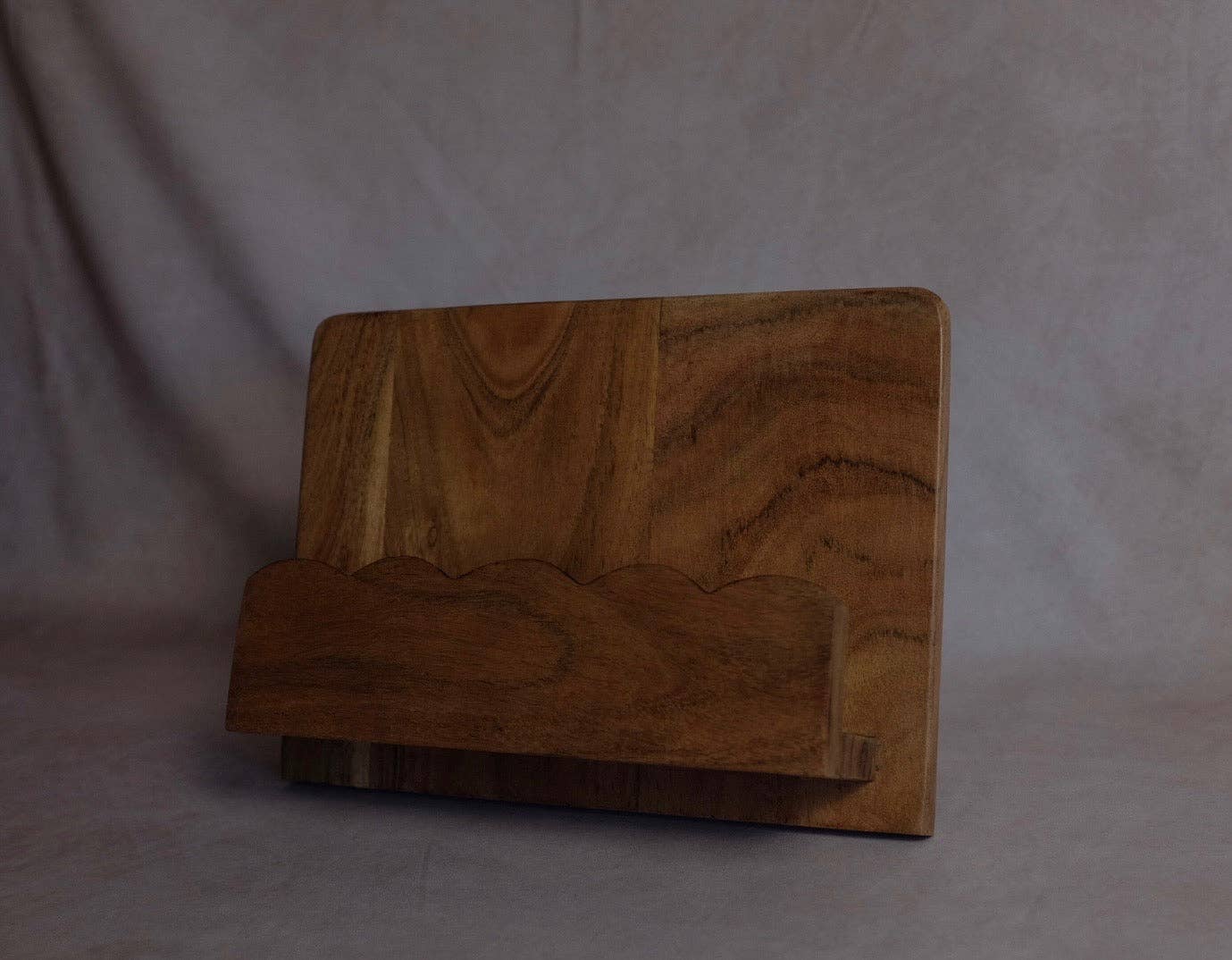 Mango Wood Scalloped Cookbook Stand