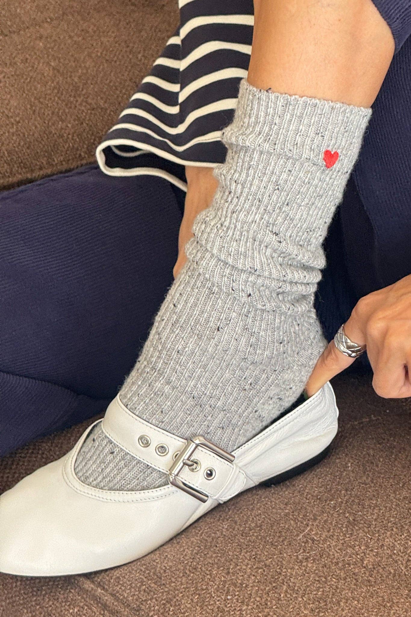 LeBon Shoppe Embroidered Snow Socks