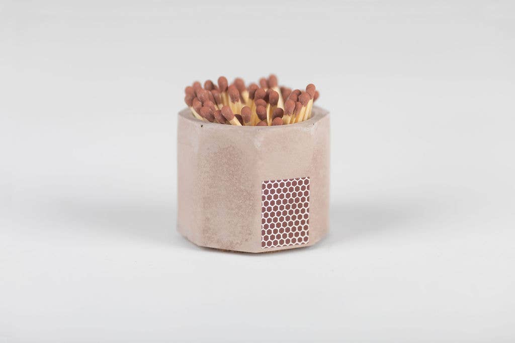 Concrete Match Holder – Modern Design with 2-Inch Safety Matches