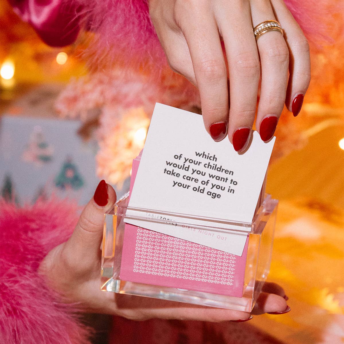 TABLETOPICS GIRLS NIGHT OUT - Conversation Starter Q's